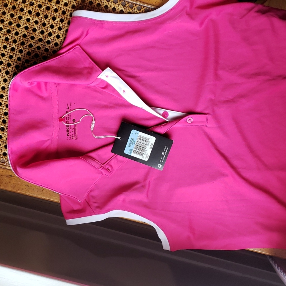 NWT Nike ⛳ Shirt